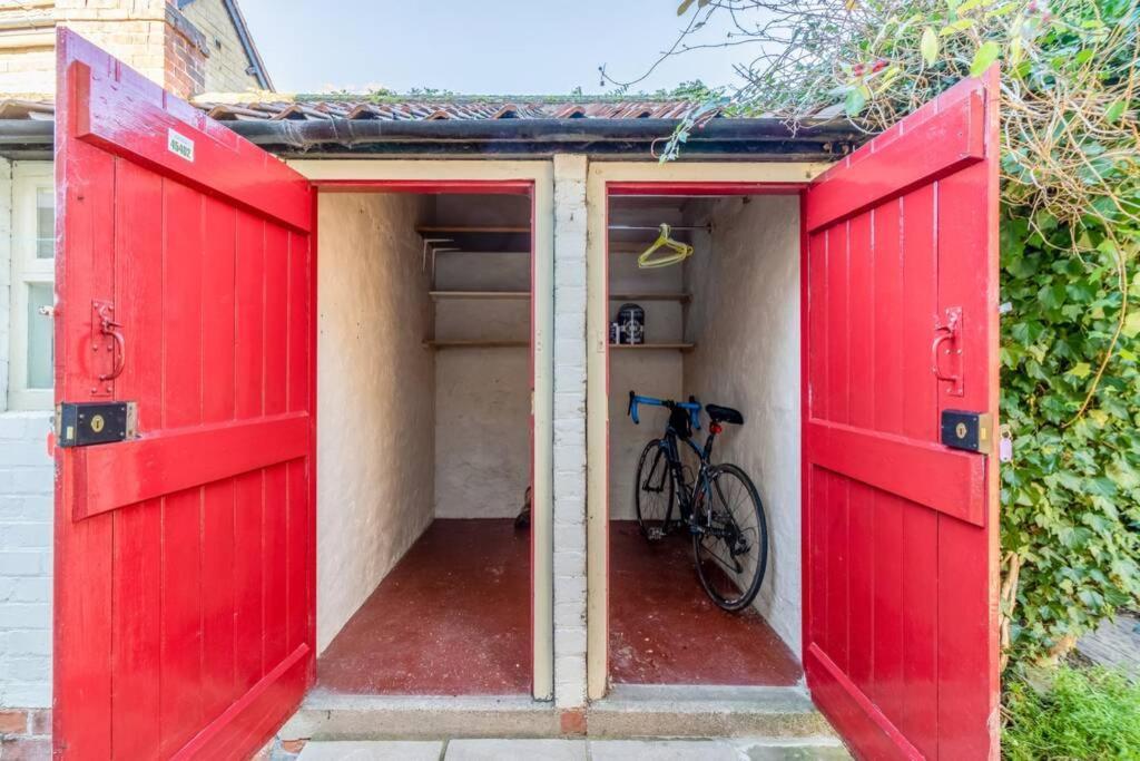 Dene Cottage, Welburn Exterior photo